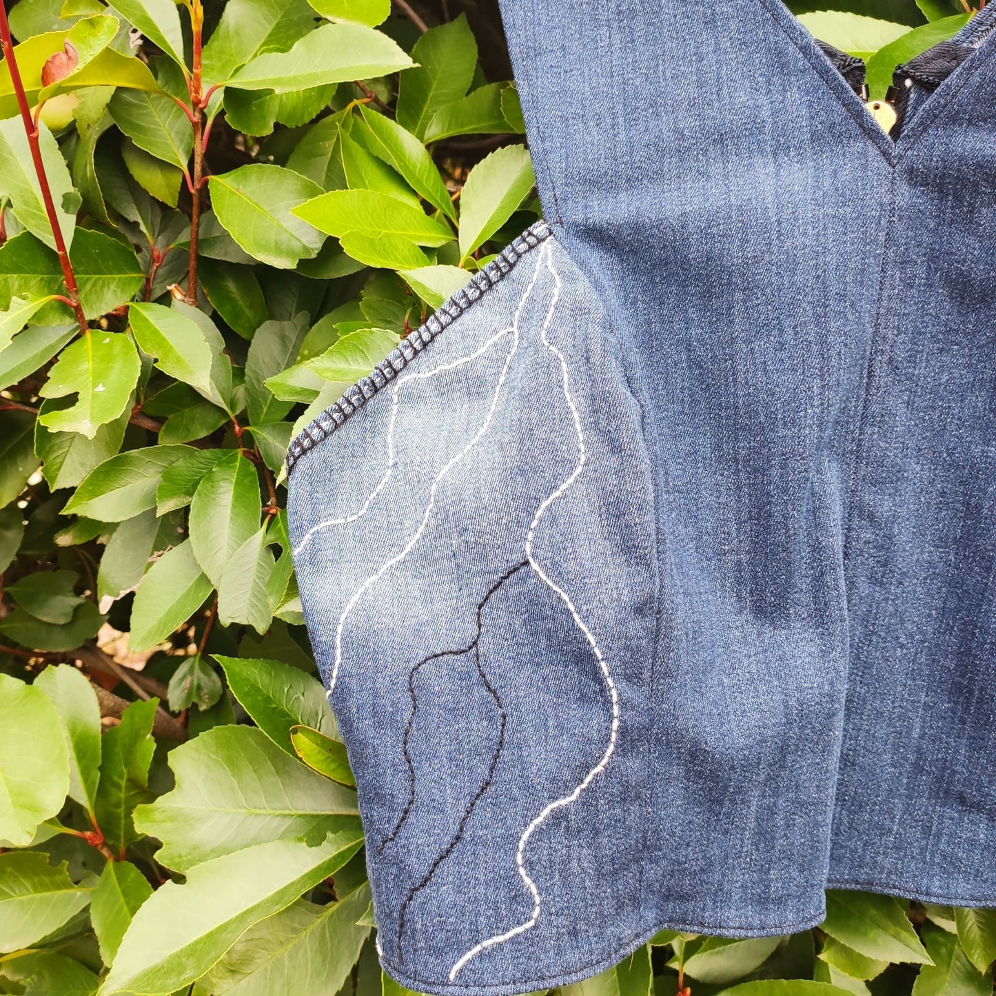 Bustier jean avec zip et broderie ABBY